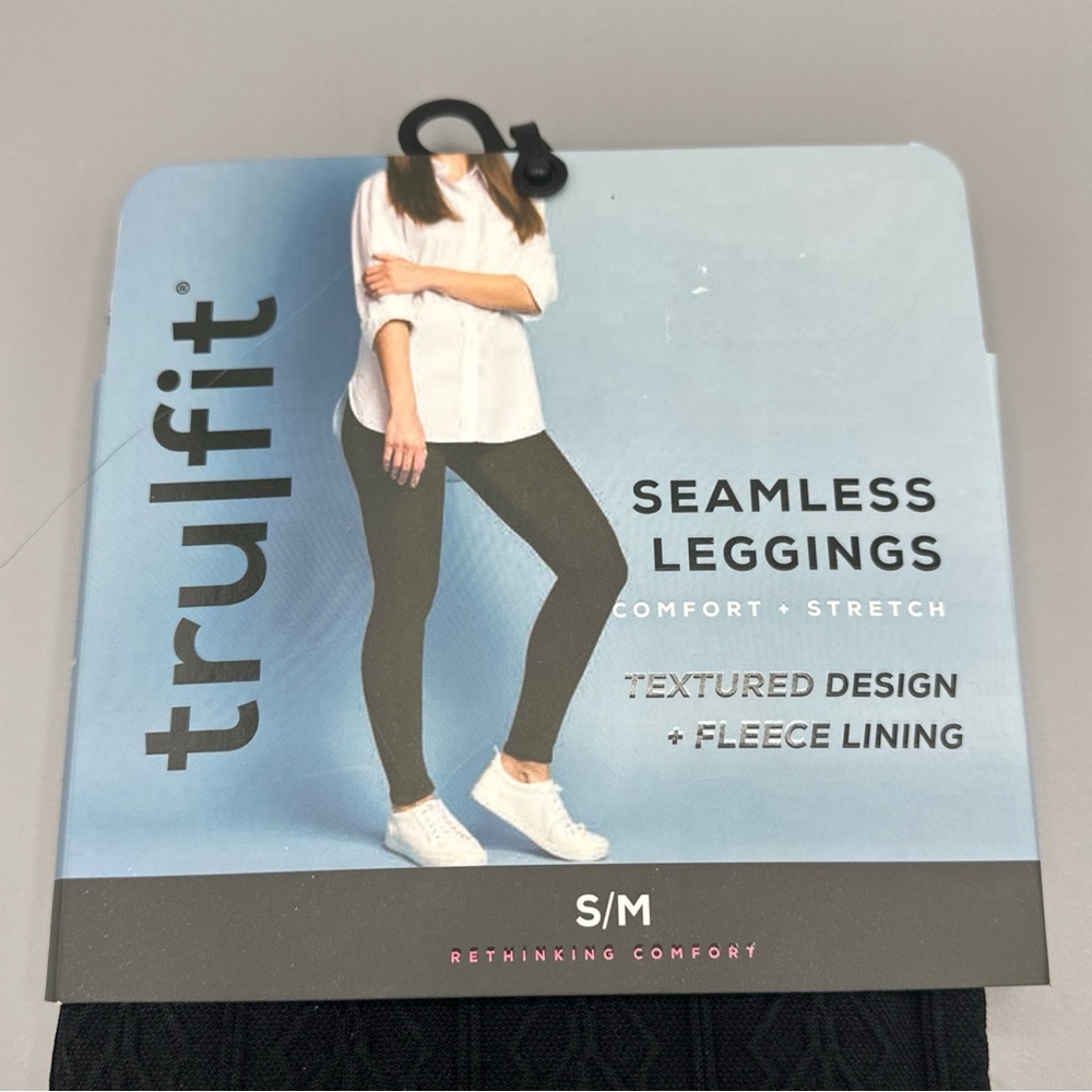 Trukfit Black Seamless Leggings - Textured Design - Fleece Lining